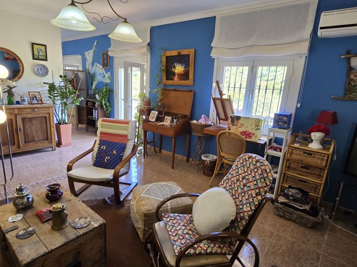 Image No.29-4 Bed Villa for sale