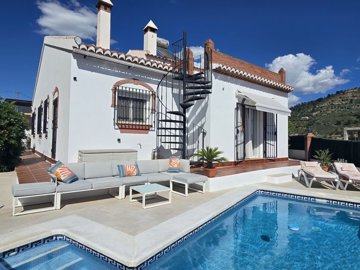 1205-villa-for-sale-in-venta-baja-53027-large