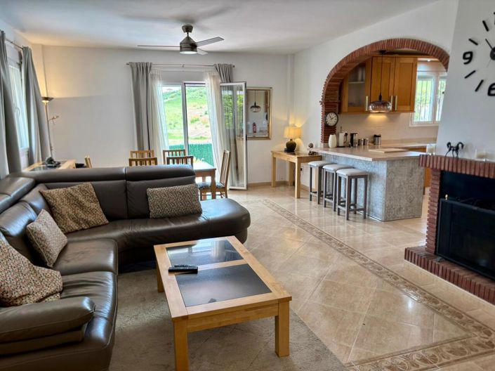 Image No.13-3 Bed Villa for sale