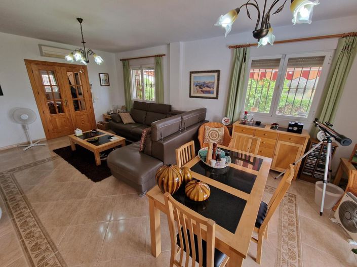 Image No.13-3 Bed Villa for sale