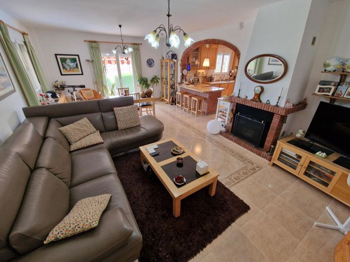 Image No.14-3 Bed Villa for sale