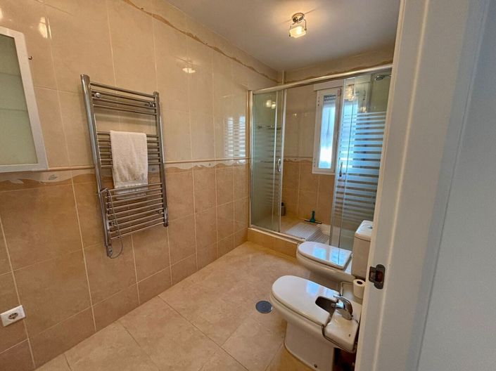 Image No.16-3 Bed Villa for sale