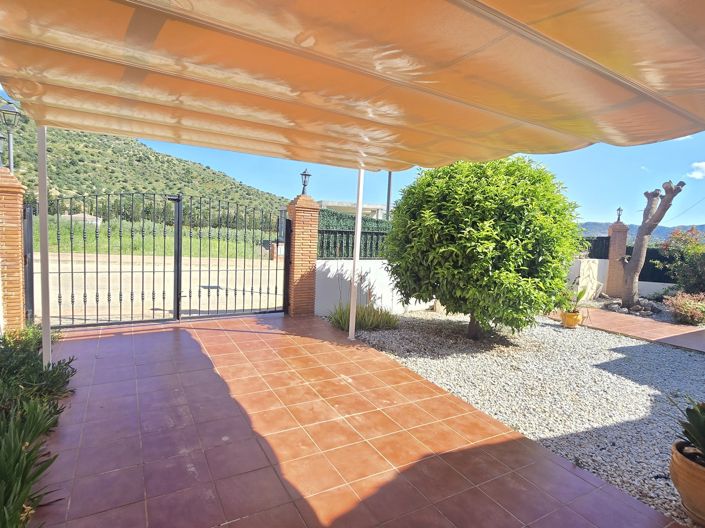 Image No.40-Villa de 3 chambres à vendre à Alcaucín