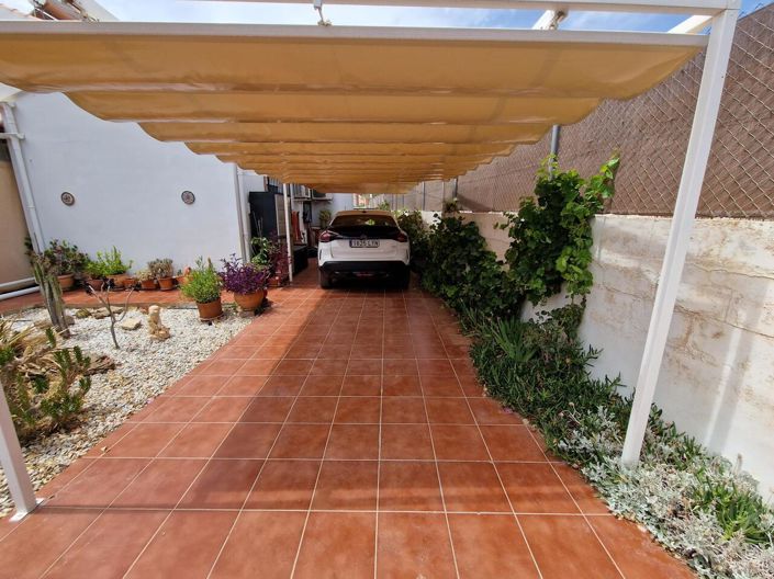 Image No.5-3 Bed Villa for sale