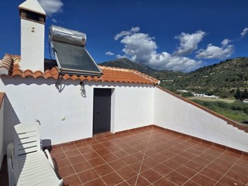 1205-villa-for-sale-in-venta-baja-53024-large