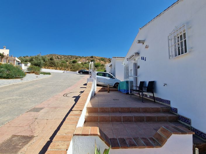 Image No.18-4 Bed Villa for sale