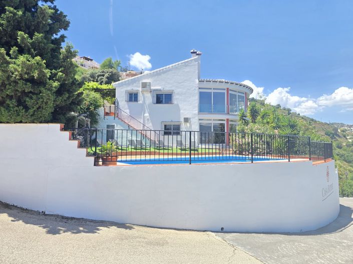 Image No.11-4 Bed Villa for sale