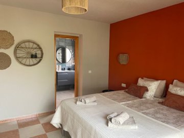 1434-villa-for-sale-in-los-romanes-52959-larg
