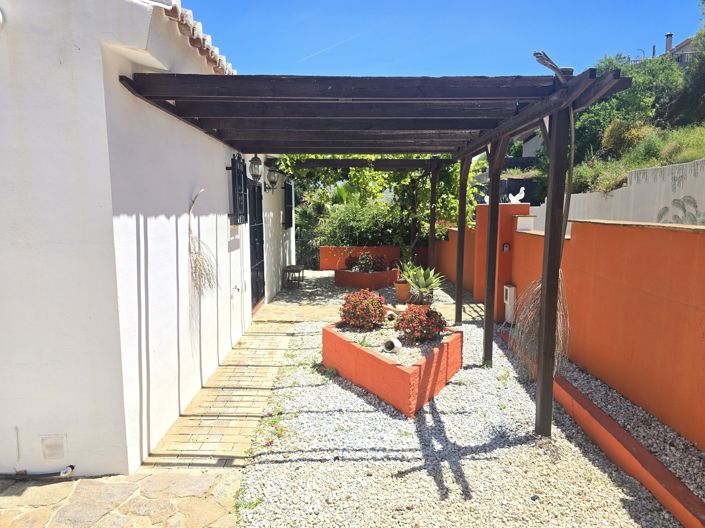 Image No.18-4 Bed Villa for sale