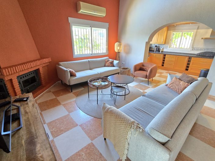 Image No.25-4 Bed Villa for sale