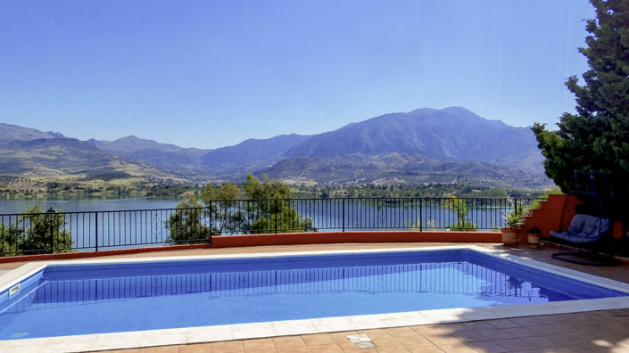 Image No.10-4 Bed Villa for sale
