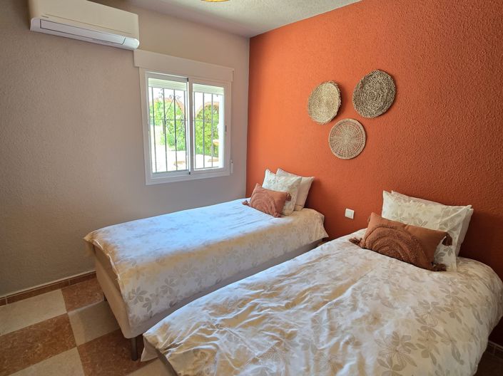 Image No.31-4 Bed Villa for sale