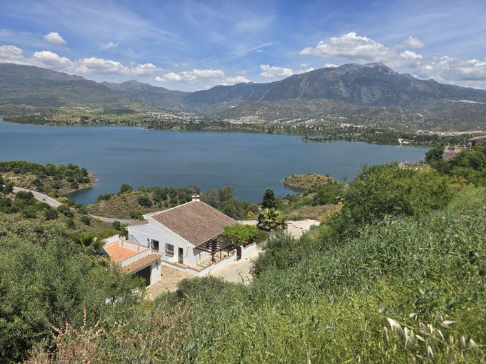 Image No.5-4 Bed Villa for sale