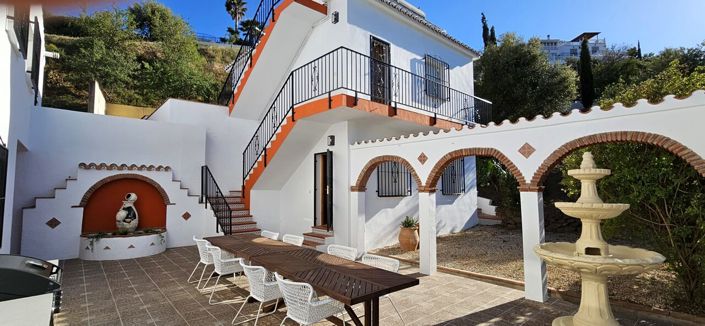 Image No.6-4 Bed Villa for sale