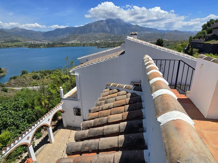 Image No.8-4 Bed Villa for sale