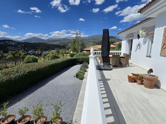 Image No.15-5 Bed Villa for sale