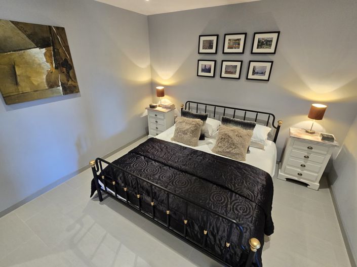Image No.43-5 Bed Villa for sale