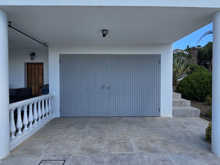 Image No.33-5 Bed Villa for sale