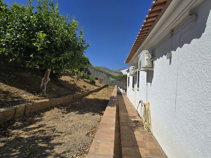 Image No.13-2 Bed Villa for sale