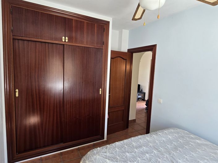 Image No.24-2 Bed Villa for sale