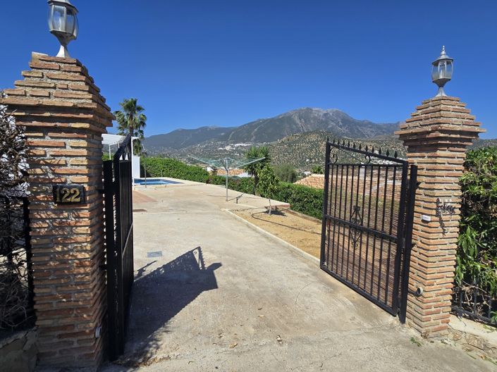Image No.32-2 Bed Villa for sale