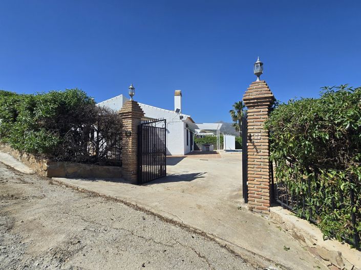 Image No.33-2 Bed Villa for sale