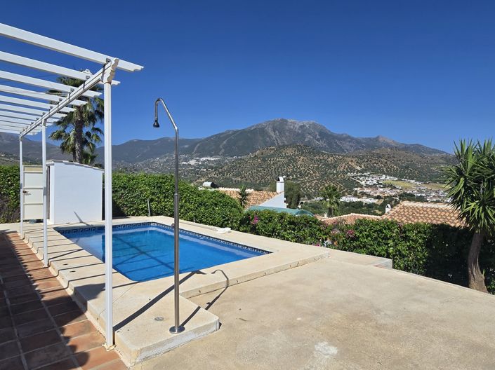 Image No.6-2 Bed Villa for sale