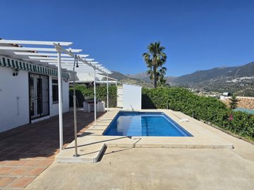 1438-villa-for-sale-in-vinuela-53342-large