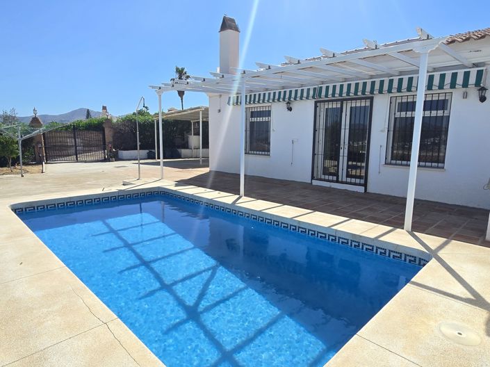 Image No.10-2 Bed Villa for sale