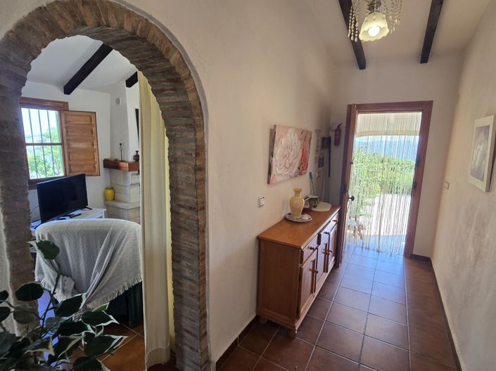 Image No.14-4 Bed Villa for sale
