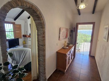 1442-villa-for-sale-in-alcaucin-53596-large