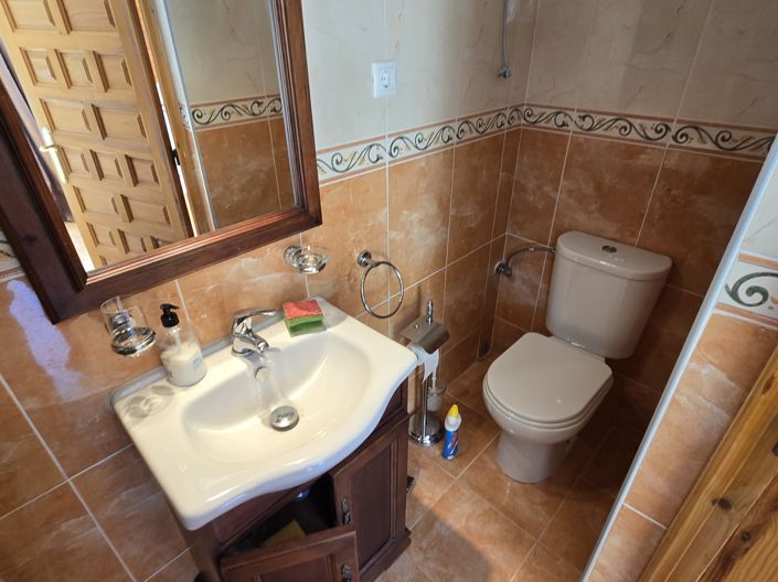 Image No.34-4 Bed Villa for sale