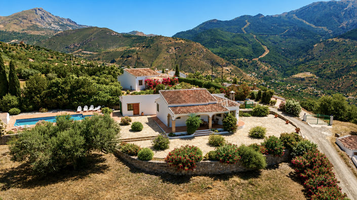 Image No.6-4 Bed Villa for sale