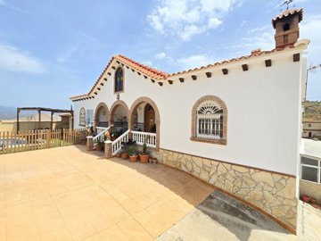 1443-villa-for-sale-in-los-romanes-53651-larg