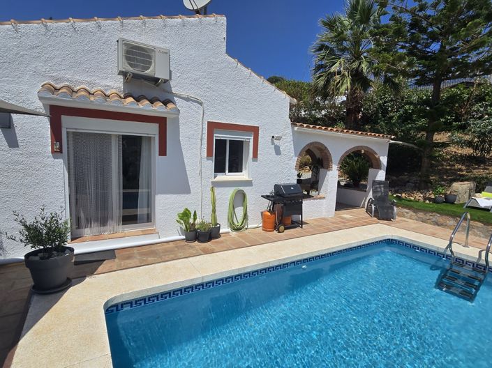 Image No.11-3 Bed Villa for sale