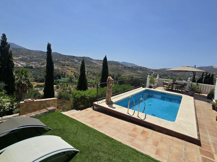 Image No.13-3 Bed Villa for sale