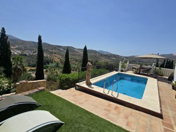 1444-villa-for-sale-in-vinuela-53704-large