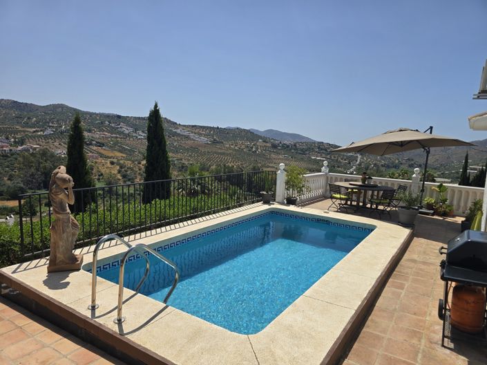 Image No.9-3 Bed Villa for sale