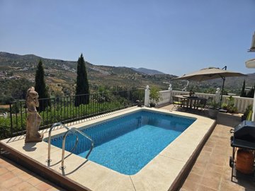 1444-villa-for-sale-in-vinuela-53708-large