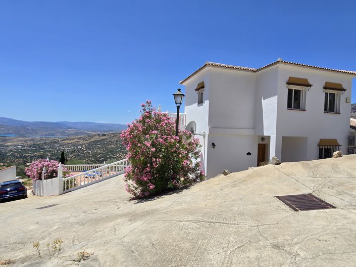 Image No.36-Villa de 4 chambres à vendre à Alcaucín