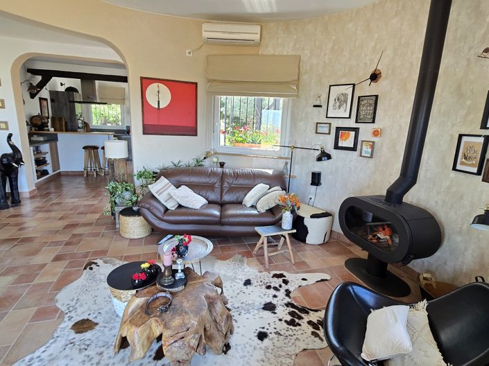 Image No.17-4 Bed Villa for sale