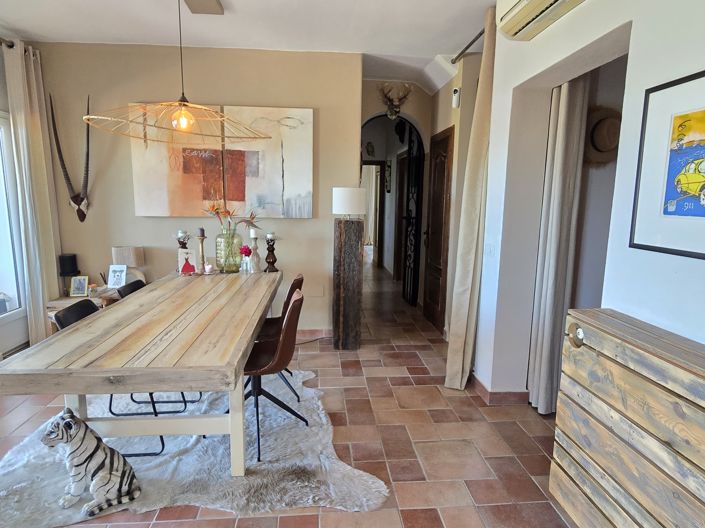 Image No.24-4 Bed Villa for sale