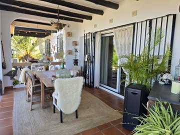 1446-villa-for-sale-in-canillas-de-aceituno-5