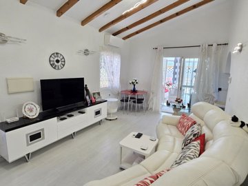 1447-villa-for-sale-in-alcaucin-53933-large