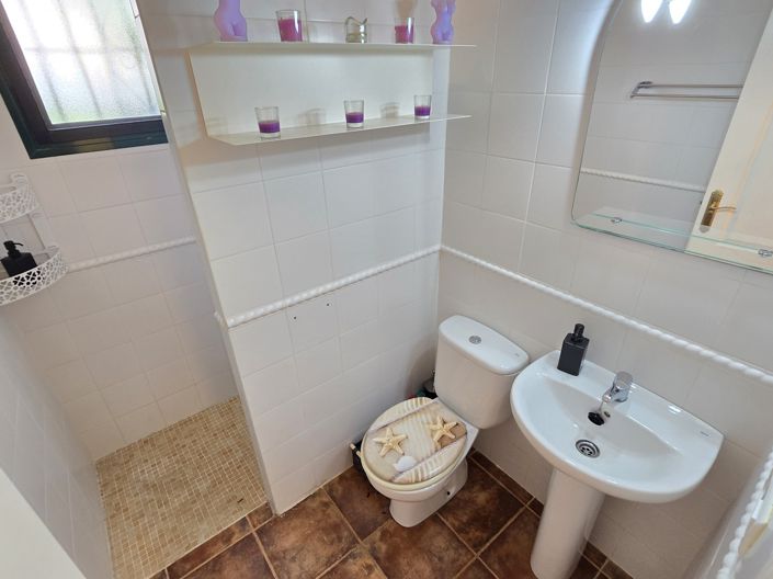 Image No.22-3 Bed Villa for sale