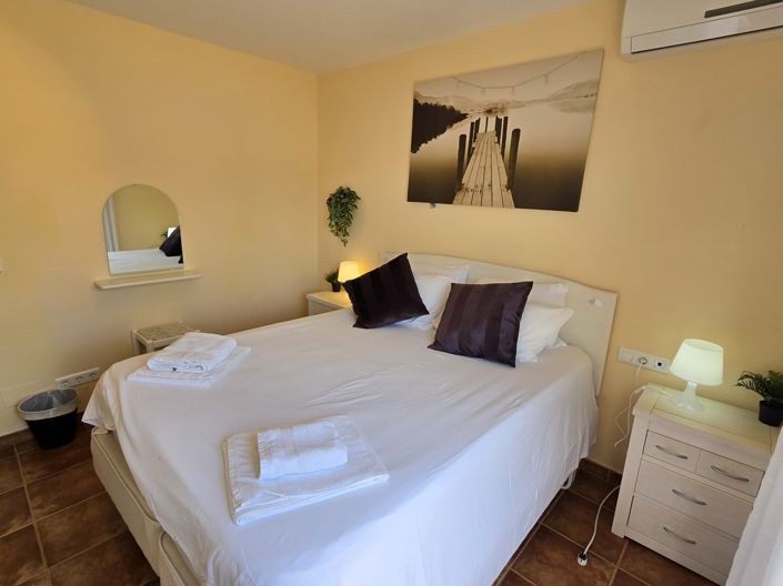 Image No.24-3 Bed Villa for sale