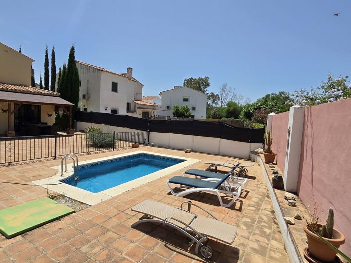 Image No.6-3 Bed Villa for sale