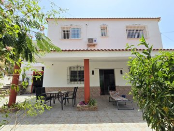 1452-villa-for-sale-in-canillas-de-aceituno-5