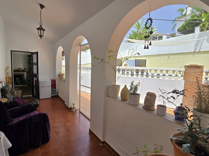 Image No.19-3 Bed Villa for sale