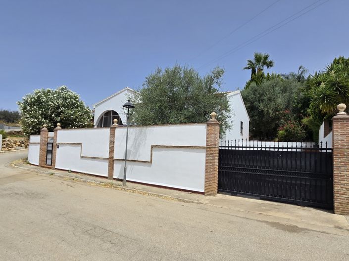 Image No.32-3 Bed Villa for sale